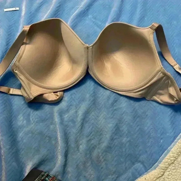 Torrid Beige Bra Size 40DD - Picture 3 of 4